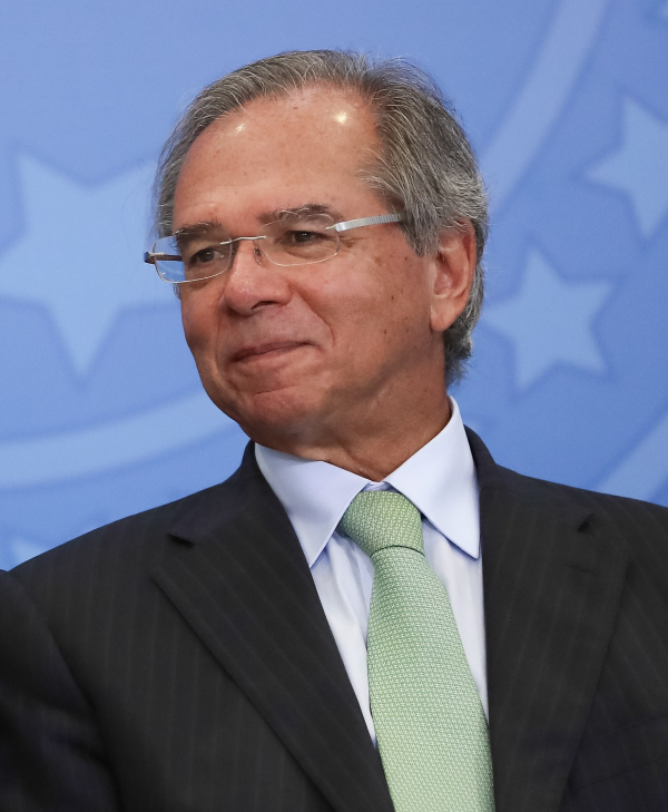 Novo Bolsa Família custará entre R$ 26 bilhões e R$ 28 bilhões a mais, diz secretário da Economia